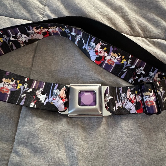 Stylish Disney Villain Adjustable Belt - Picture 5 of 5
